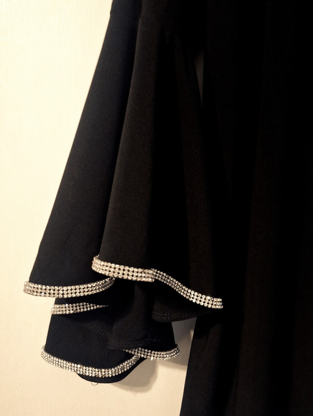 MSK Top with Rhinestone Trim - Picture 12 of 13